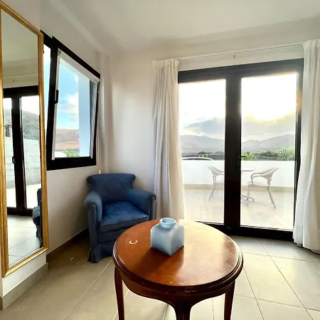 Daire Family With Breakfast Included, Freewifi, Jacuzzi And Pool *