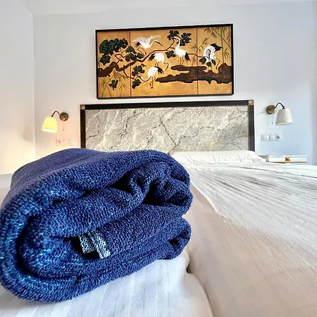 Family With Breakfast Included, Freewifi, Jacuzzi And Pool