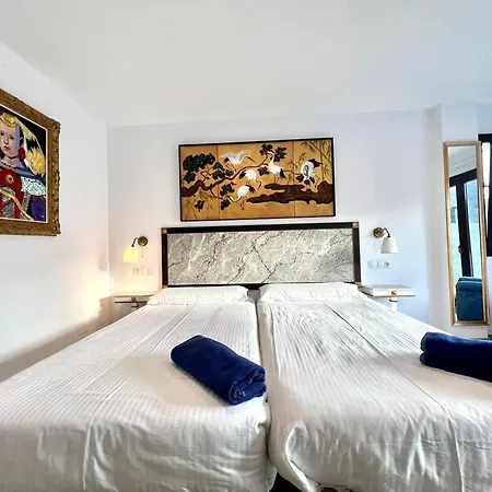 Family With Breakfast Included, Freewifi, Jacuzzi And Pool Апартаменты *